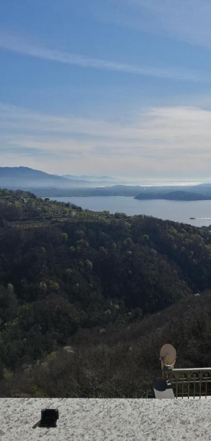 Villa Magnolia Bb, Lago Maggiore Massino Visconti Exterior photo